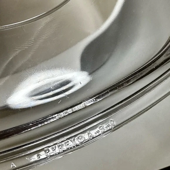 Vintage Corning Ware Blue Cornflower 3 Quart Baking Dish with Pyrex Lid - Picture 15 of 16